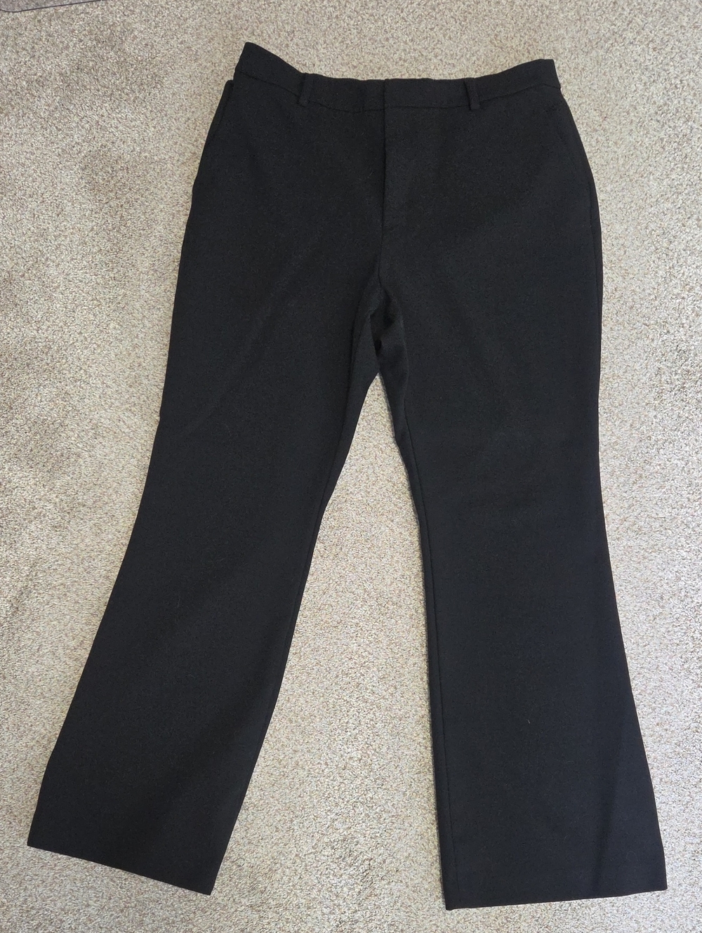 Uniqlo Black Dress Pants - Straight Leg L 30-31 In